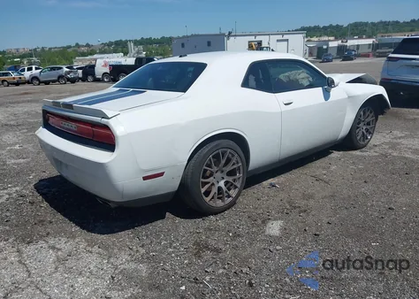 2011 Dodge Challenger z USA, uszkodzony, nr VIN 2B3CJ4DG8BH602394